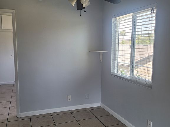 3rd image of 8431 San Carlos Ave #B