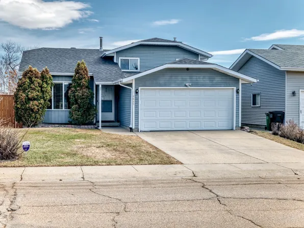 9845 184th St NW, Edmonton, AB T5T 4L5