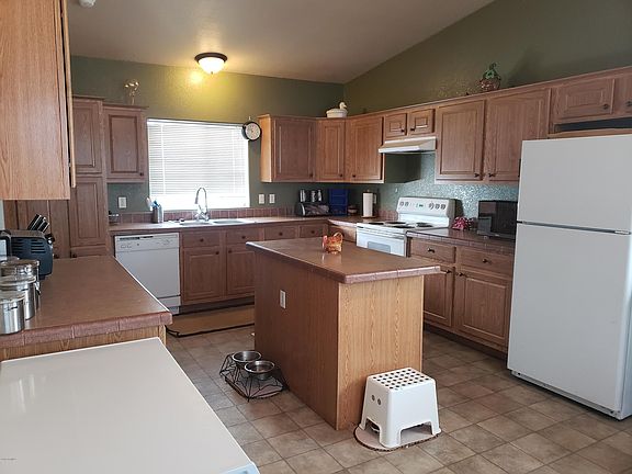 2nd image of 10948 N Little Oak Dr