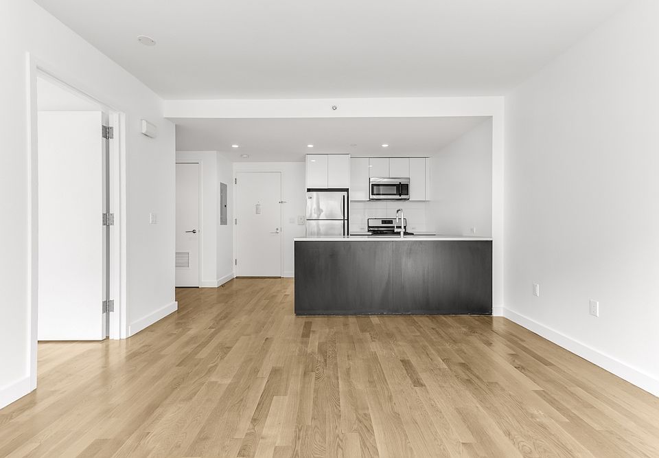 1st image of 316 Bergen St #203