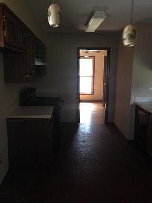 4th image of 4700 Blanding Dr