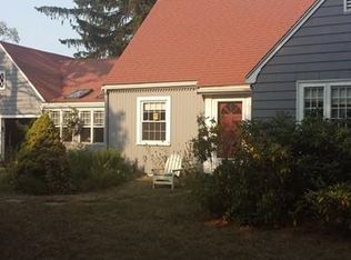 1 W Shore Dr, Marblehead, MA 01945