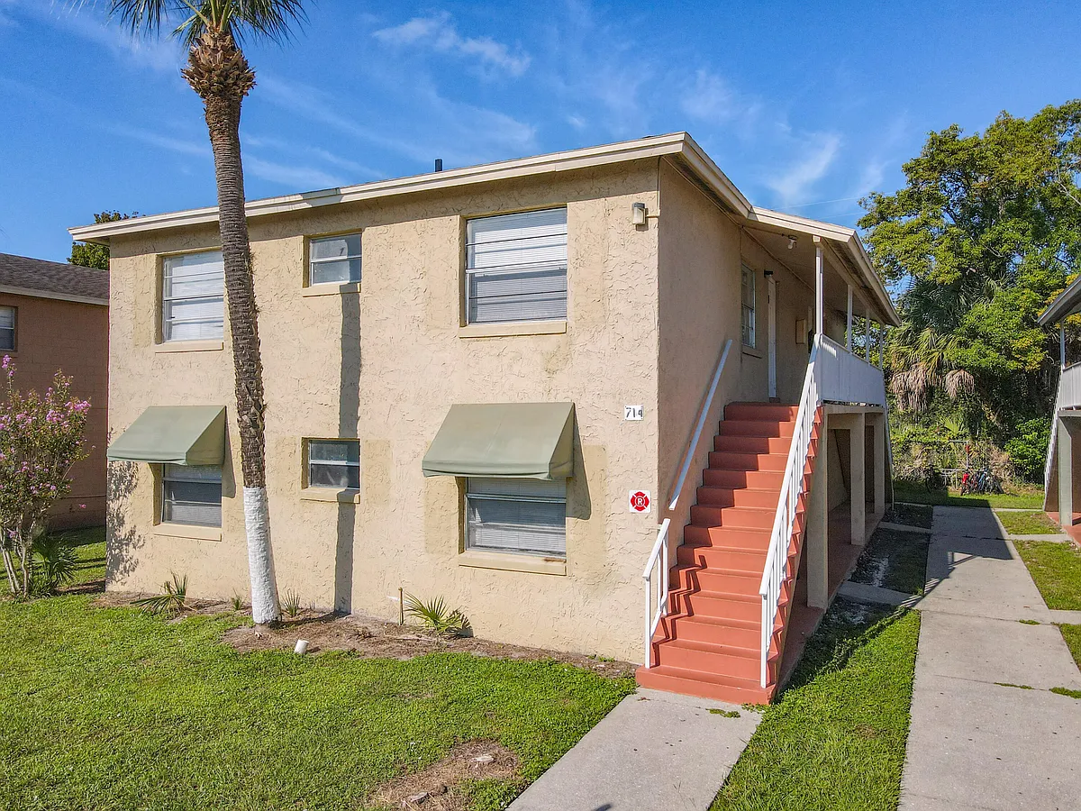 Building Photo - 714-4 Michigan Ct #1