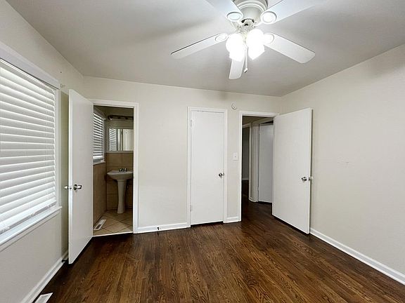 5th image of 9619 Fremont Ave
