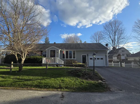 3 Douglas Street, Lisbon, ME 04252