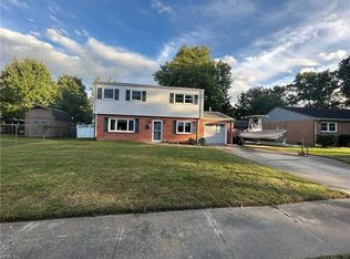 26 Neff Dr, Hampton, VA 23669