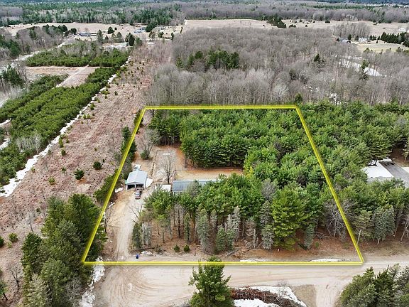 3rd image of 1530 Sleepy Hollow Ln