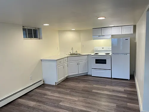 245 Union St #4 Photo 1