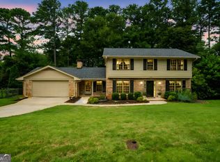 2416 Norwich Ln, Tucker, GA 30084