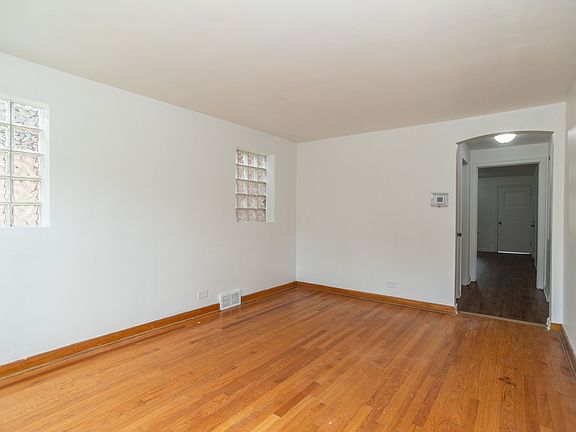 5th image of 1828 S 50th Ct