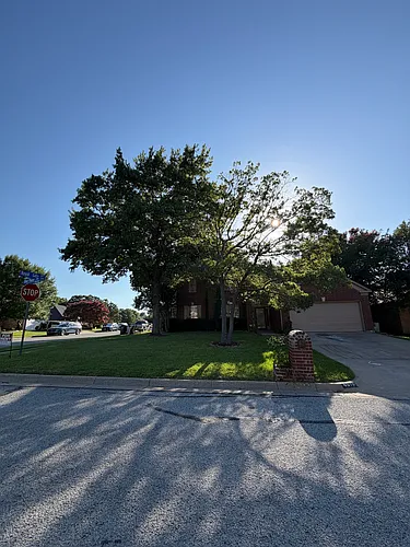 4610 Bay Point Dr Photo 1