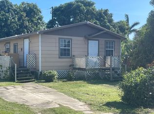 430 Sabal Ct, Pahokee, FL 33476