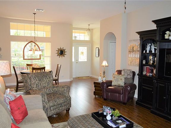 3rd image of 8189 Bridgeport Bay Cir