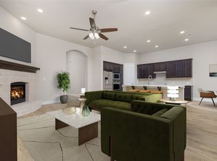 1829 Leo Dr, Van Alstyne, TX 75495