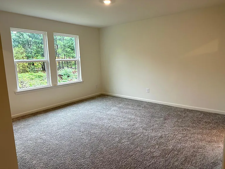 195 Parker Ln — Photo 14