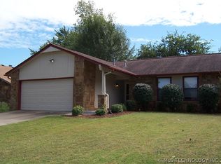 9012 E 93rd St, Tulsa, OK 74133