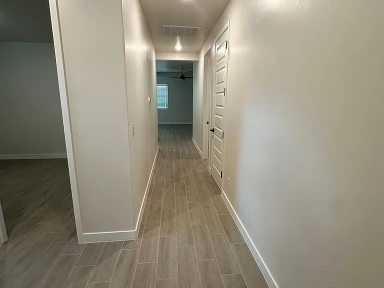 1471 Cabin Creek Ave — Photo 3