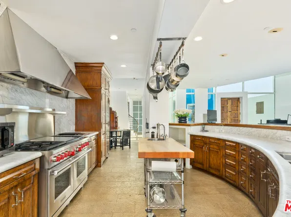 2224 Main St, Santa Monica, CA 90405