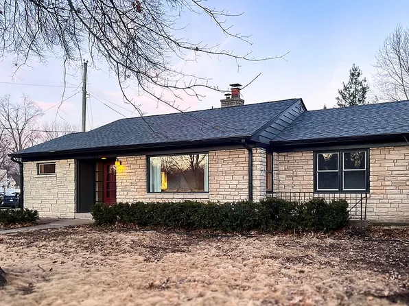 906 S Summit St, Iowa City, IA 52240