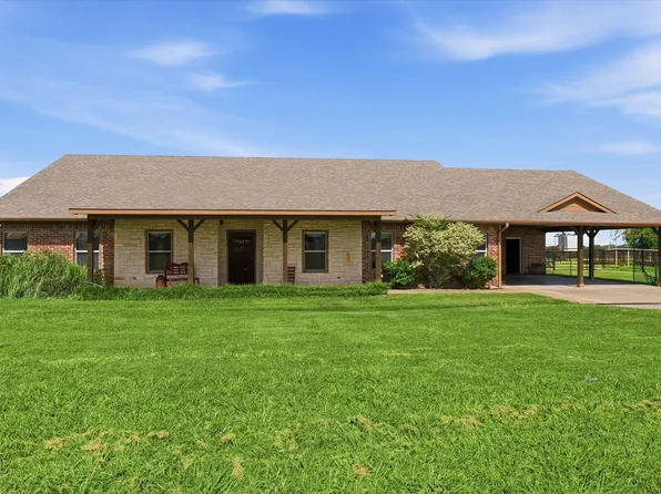 169 Sears Rd, Bells, TX 75414