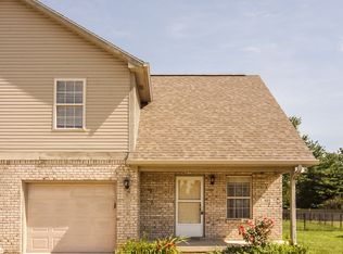 486 Elizabeth Ln, Brownsburg, IN 46112