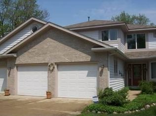 1515 Lakeview Dr, Portage, MI 49002