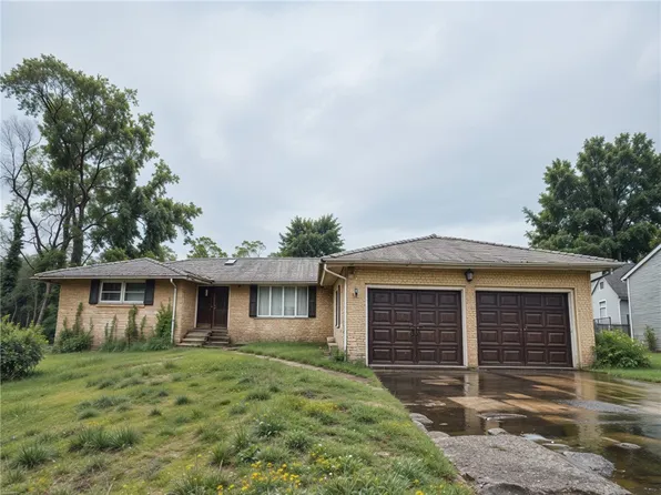 225 Telford Dr, Newport News, VA 23602