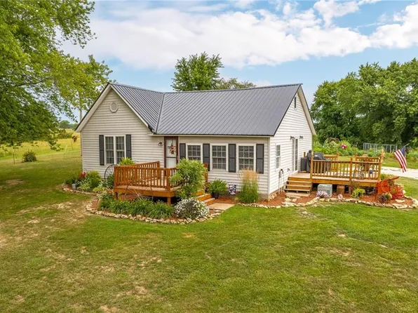 19420 County Road 130, Bogard, MO 64622