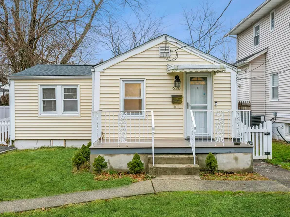 630 Harvard St, New Milford, NJ 07646