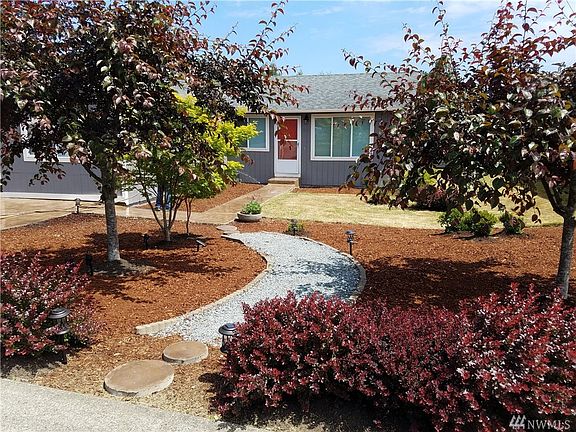 3rd image of 3107 49th Ave NE