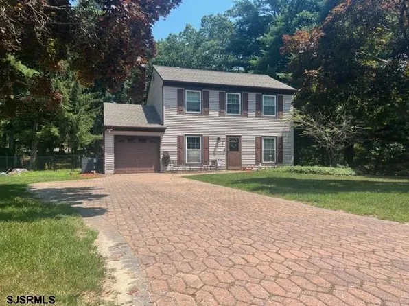 61 Highland Dr, Barnegat, NJ 08005