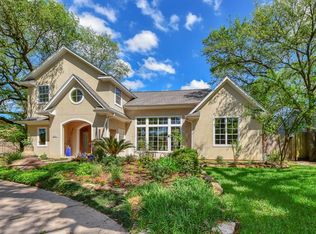 5537 Huisache St, Bellaire, TX 77401