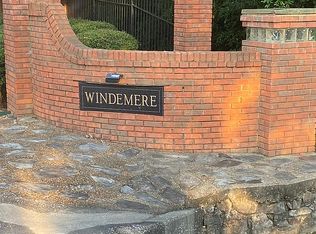 215 Windemere Dr, Rainbow City, AL 35906