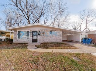 3416 Saint Henry Ln, Saint Louis, MO