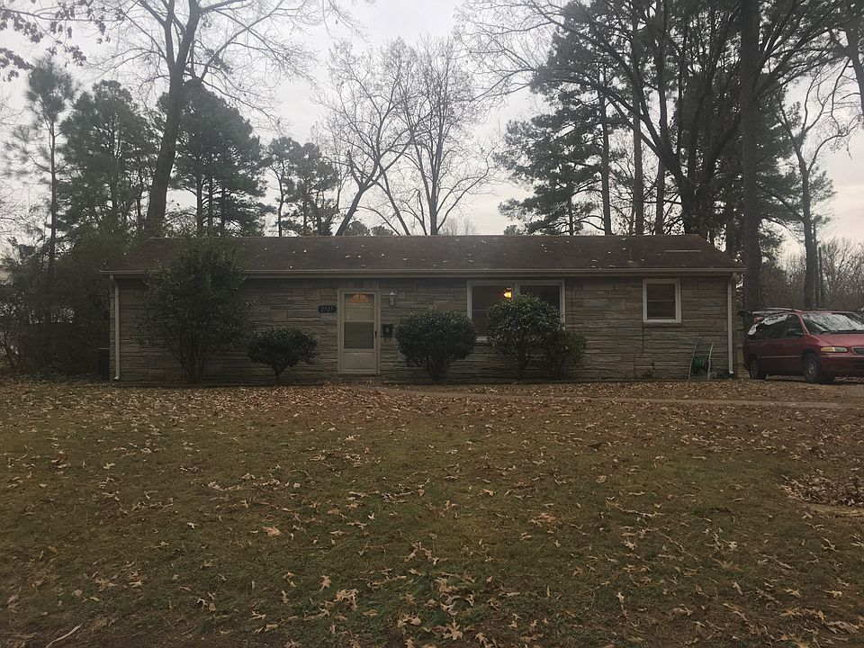 1st image of 2925 Battery Ave #House