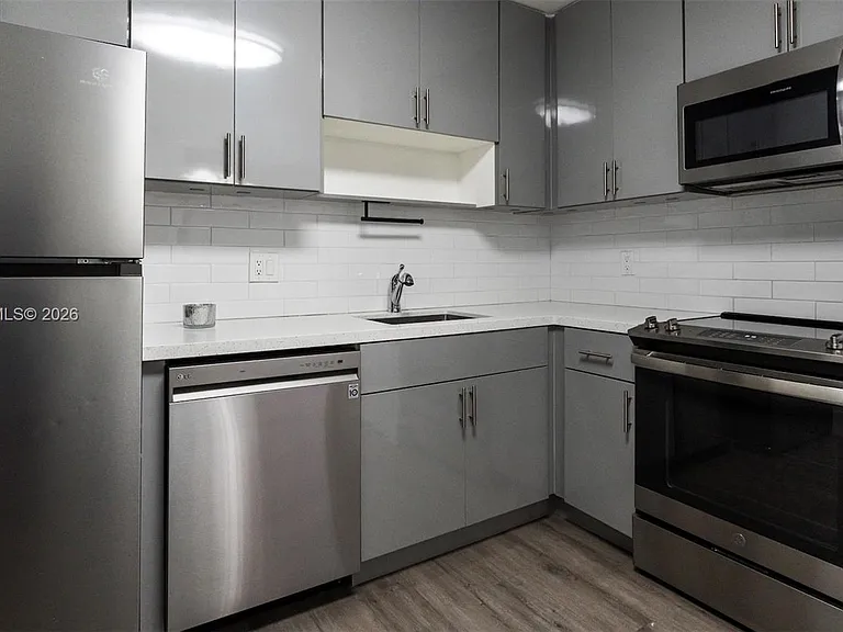 4158 Inverrary Dr #409 — Photo 5