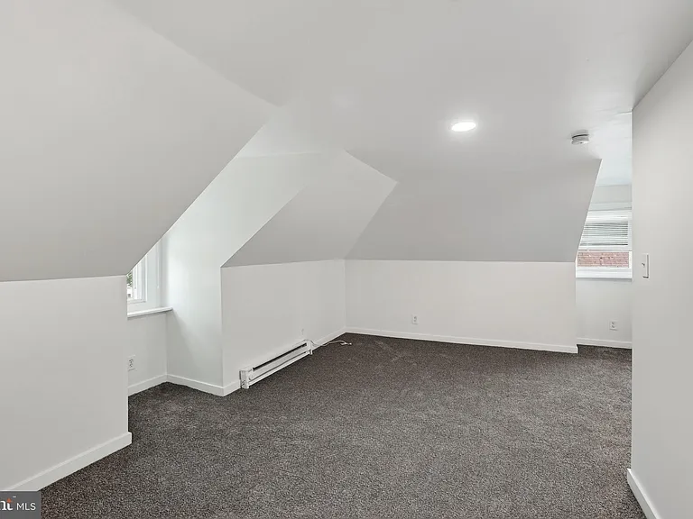 445 E Main St #2 — Photo 23