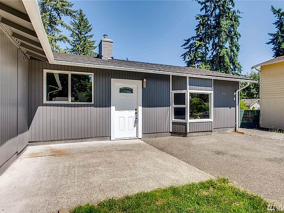 2nd image of 12623 108th Avenue Ct E