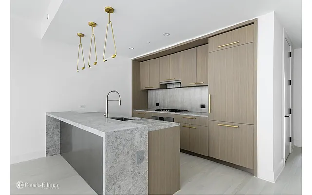 Rented by Douglas Elliman | media 21