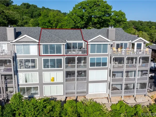 288 Windsor Bay Dr #4B, Camdenton, MO 65020
