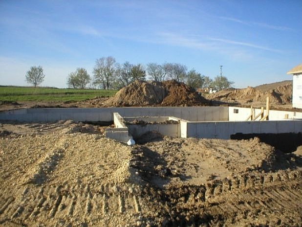 1st image of 3299 Citadel Dr