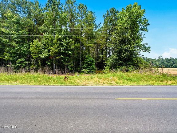 2nd image of 422 Benton Road SE