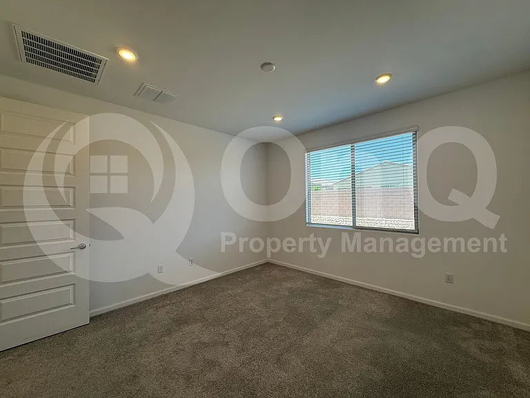 6704 E Caminito La Piscina — Photo 10