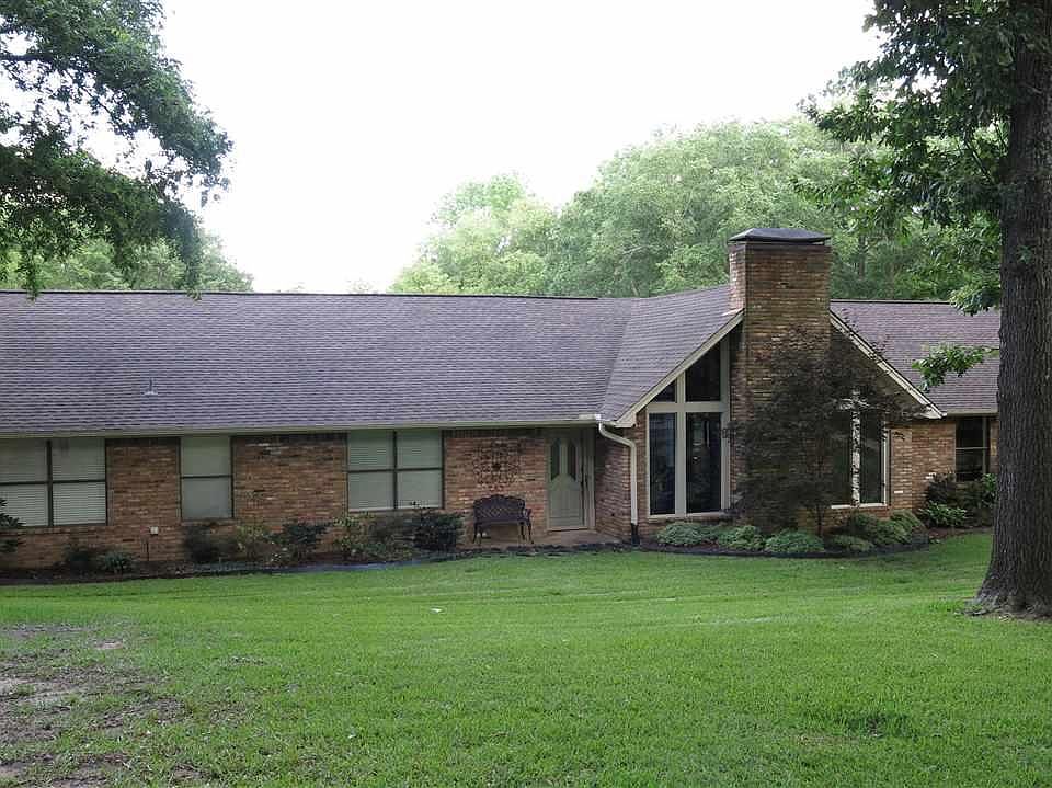 1st image of 10558 Lakeshore Dr