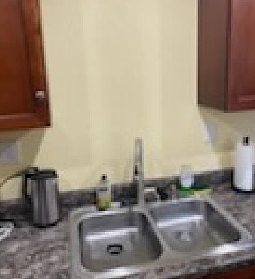 Kitchen sink