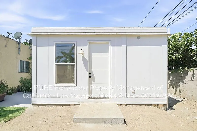 Studio, 1.0 bath, 400 sqft, $1,995 — Photo 4