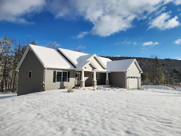 35 Arrowcrest Drive, Swanzey, NH 03446