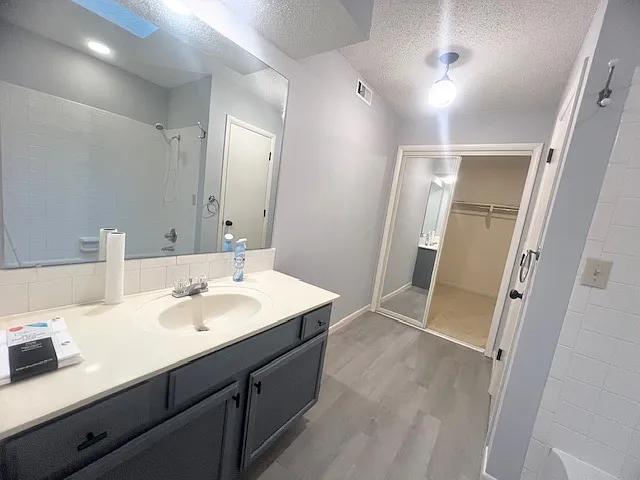1450 S Webb Rd #422 — Photo 21