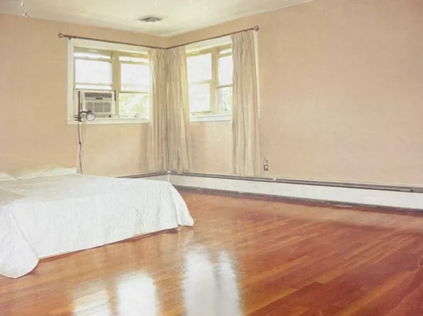 101 Adeline Rd, Newton, MA 02459