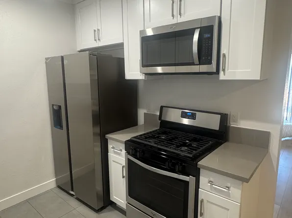 4540 Hazeltine Ave, Sherman Oaks, CA